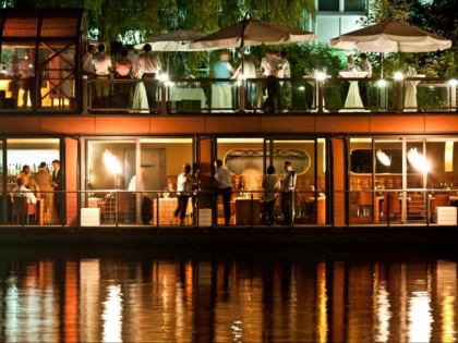 照片: Patio Restaurantschiff